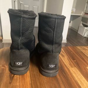 Womens UGG® Classic Short II Boot - Black